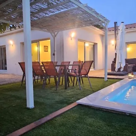Palm- Luxe Et Piscine Privee - Neuve- 160m2 -8p - 3 Kms بيت للعطل *