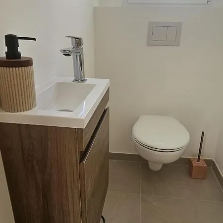 Casa de Férias Palm- Luxe Et Piscine Privee - Neuve- 160m2 -8p - 3 Kms